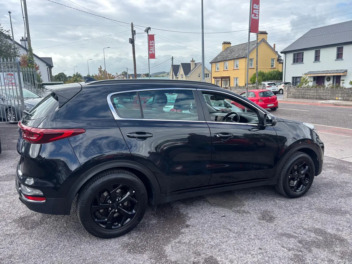 Kia Sportage SUV, Diesel Hybrid, 2021, Black