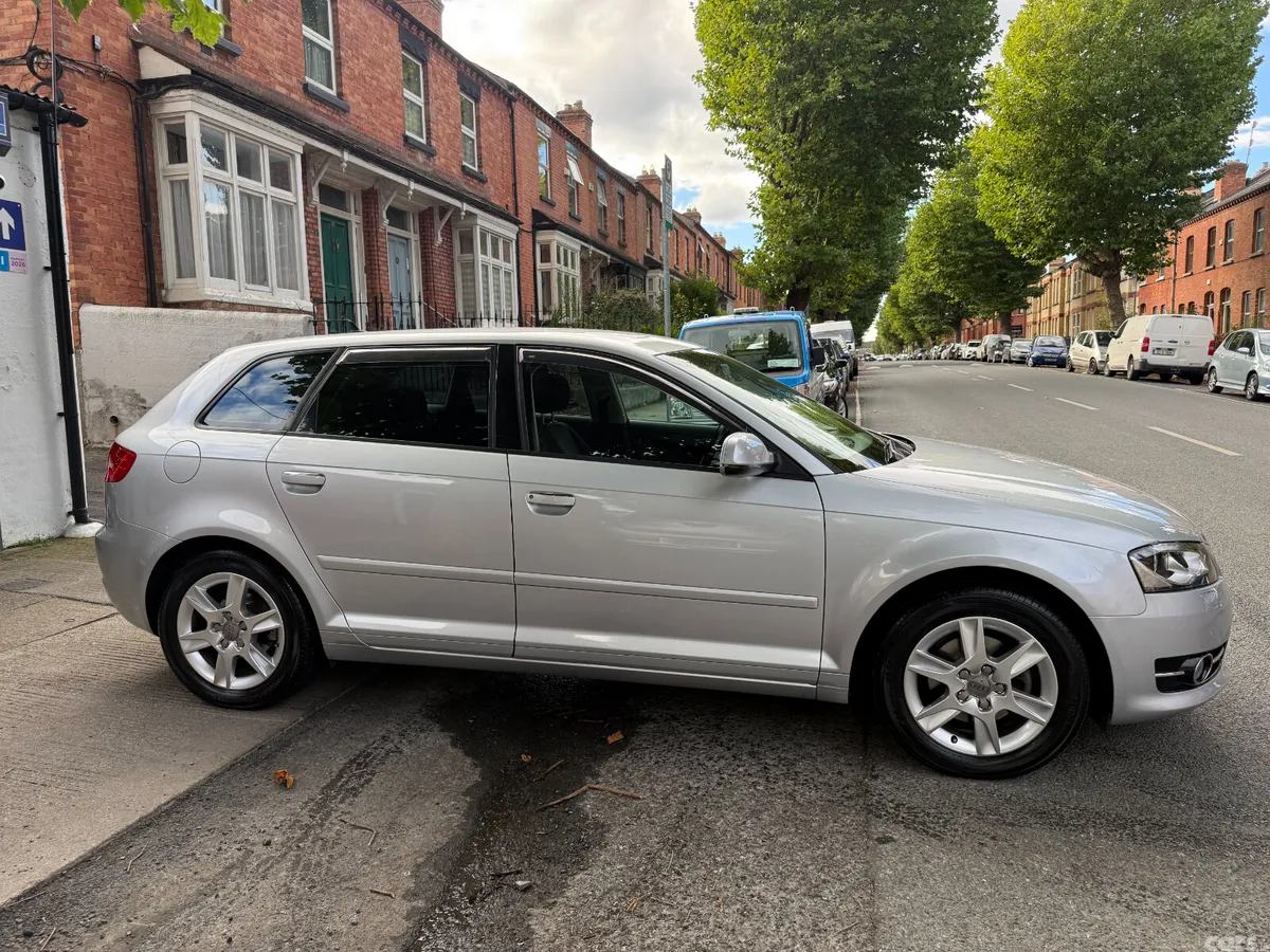 Audi A3 Hatchback, Petrol, 2011, Silver