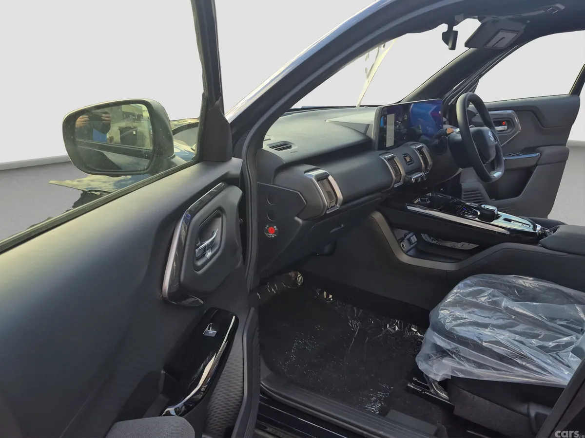 Suzuki e Vitara SUV, Electric, 2026, Black
