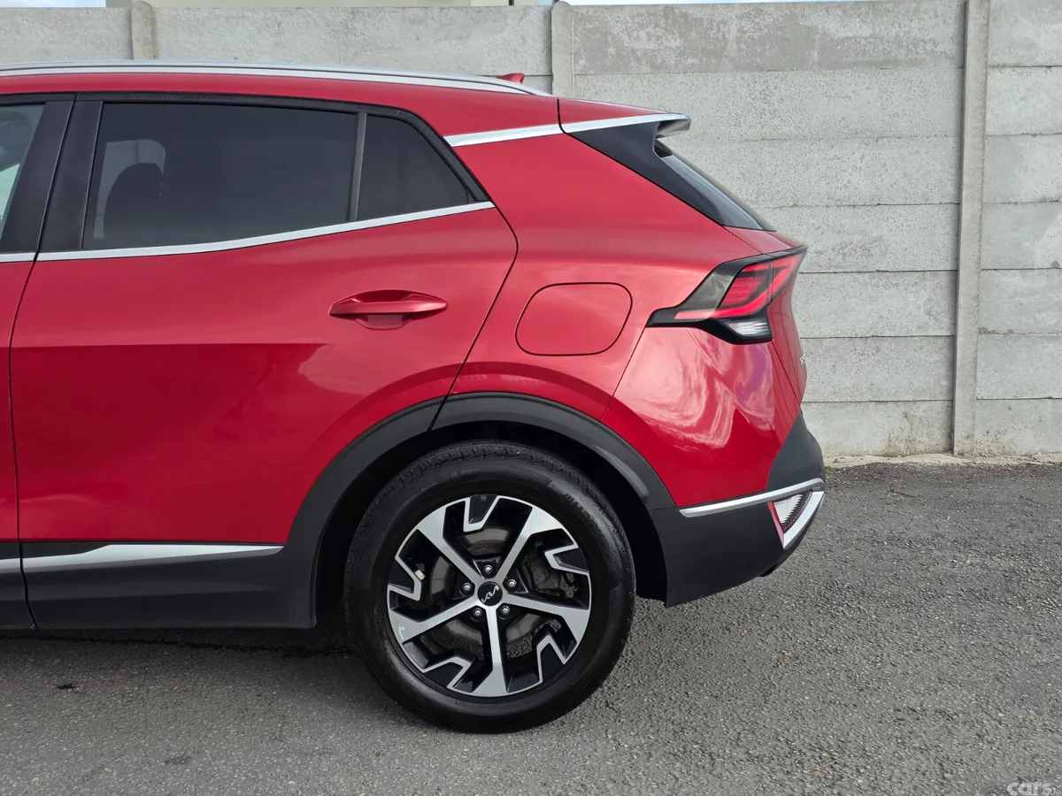 Kia Sportage SUV, Diesel, 2022, Red