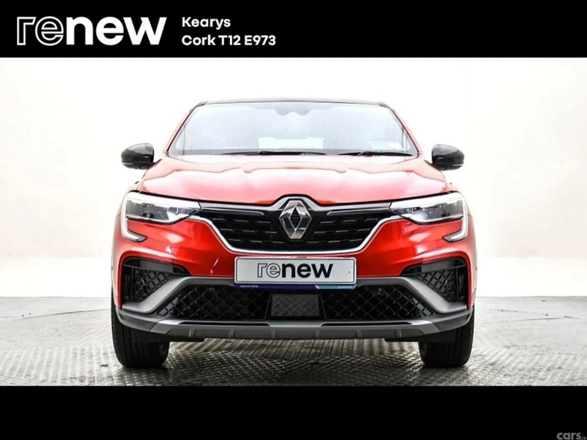 Renault Arkana SUV, Petrol, 2022, Red
