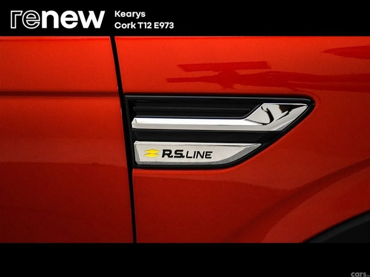 Renault Arkana SUV, Petrol, 2022, Red