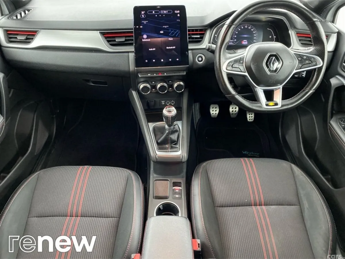Renault Captur Hatchback, Petrol, 2022, White
