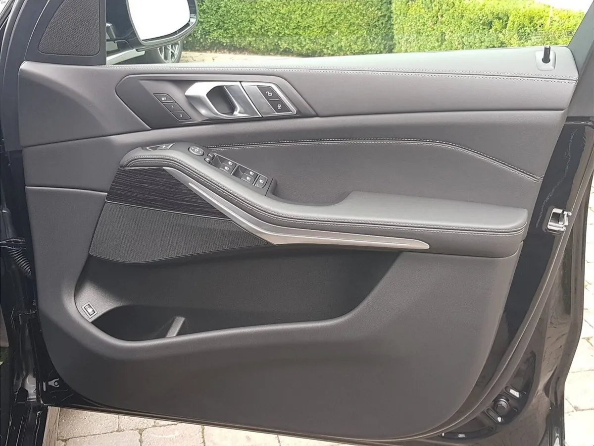 BMW X5 SUV, Petrol Plug-in Hybrid, 2026, Black