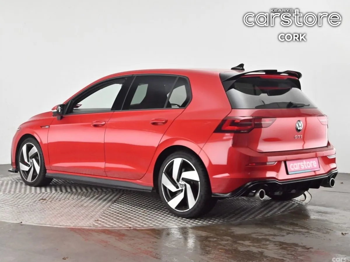 Volkswagen Golf Hatchback, Petrol, 2022, Red
