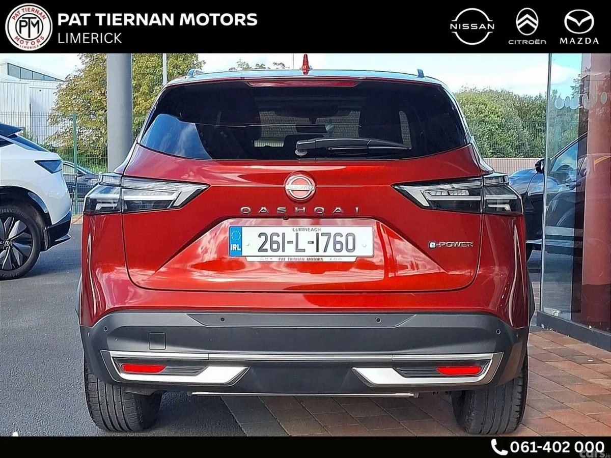 Nissan Qashqai MPV, Petrol Hybrid, 2026, Red