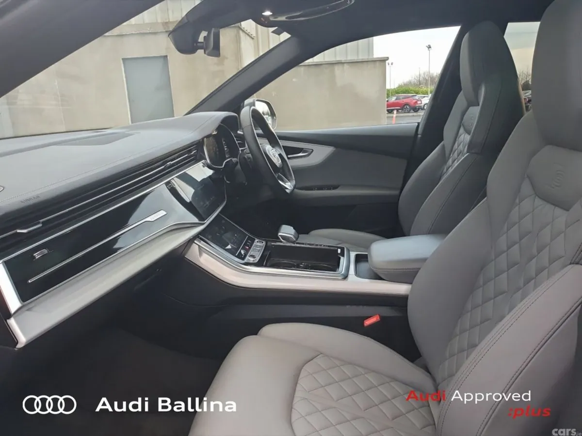 Audi Q8 Hatchback, Diesel, 2023, Grey