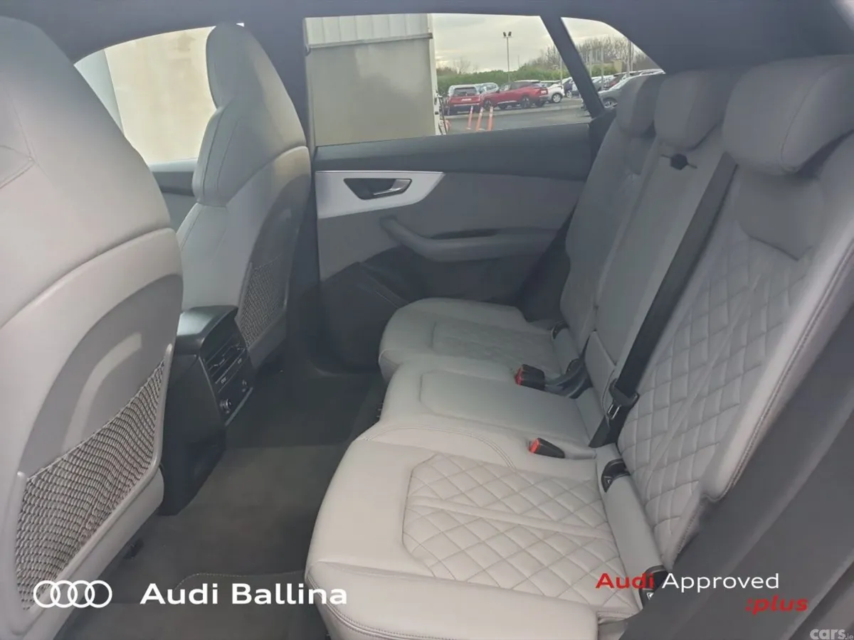 Audi Q8 Hatchback, Diesel, 2023, Grey