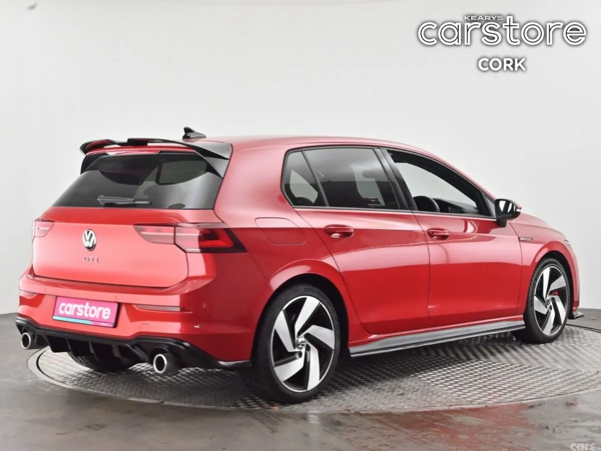 Volkswagen Golf Hatchback, Petrol, 2022, Red