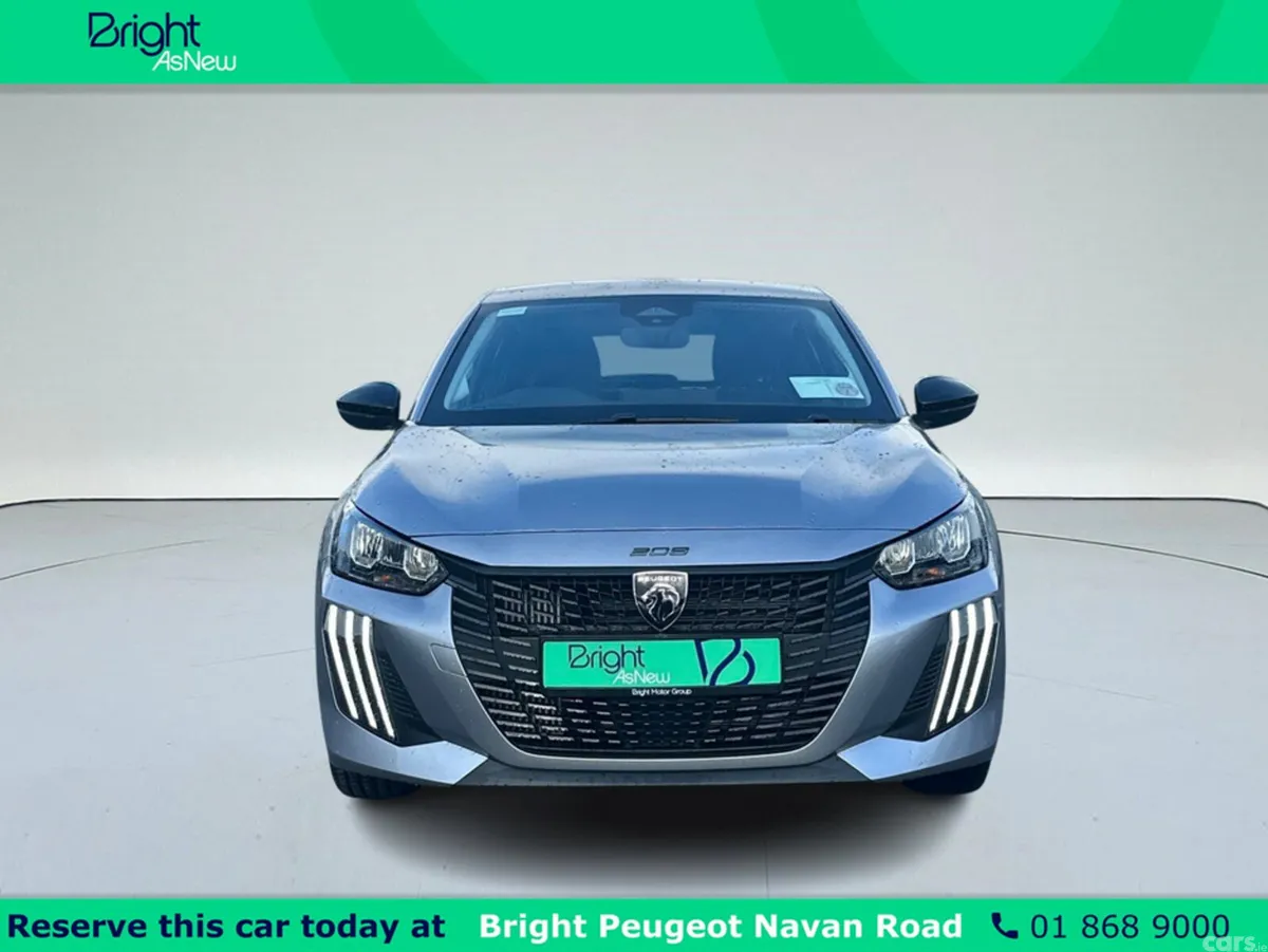 Peugeot 208 Hatchback, Petrol, 2026, Grey
