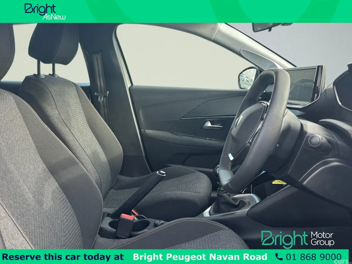 Peugeot 208 Hatchback, Petrol, 2026, Grey