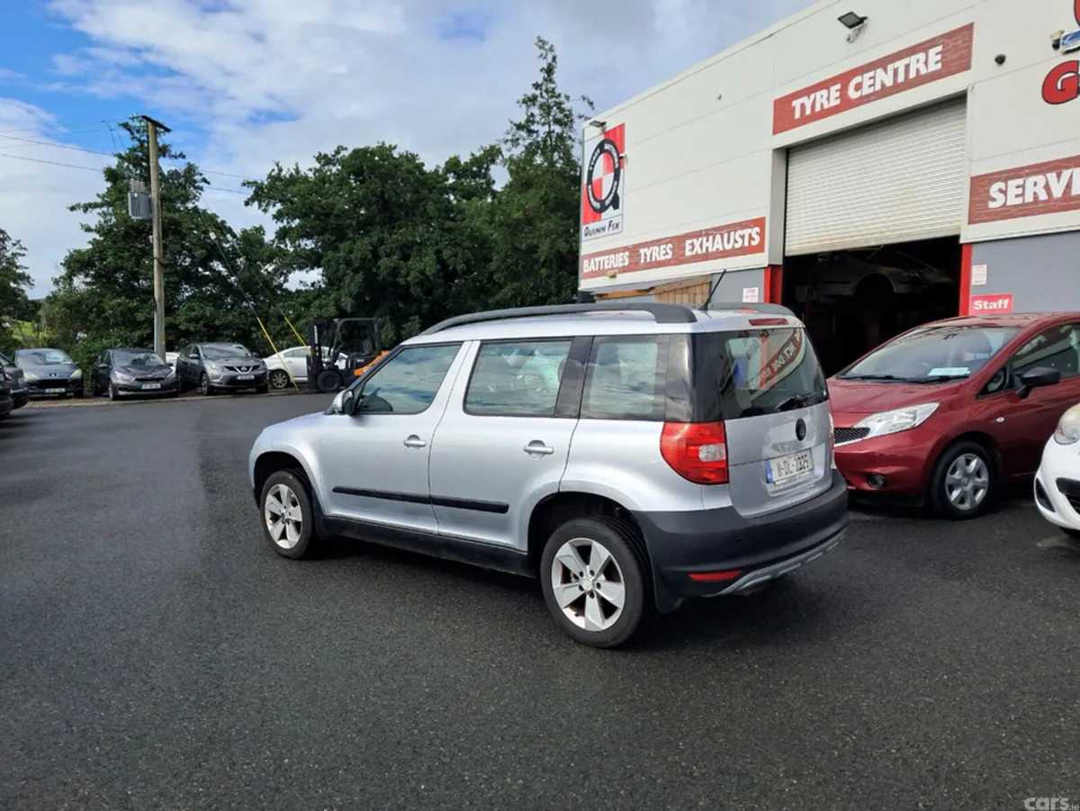 Skoda Yeti SUV, Diesel, 2011, Silver