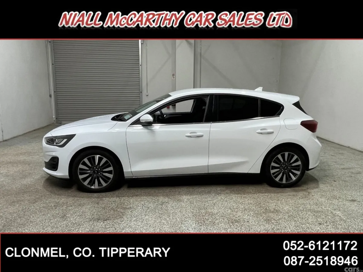 Ford Focus Hatchback, Petrol, 2024, White