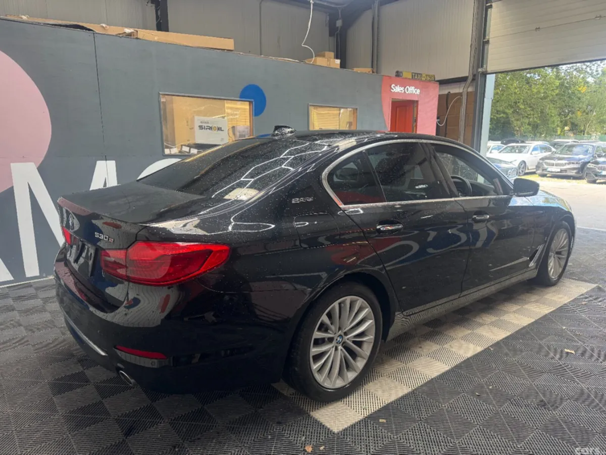 BMW 5-Series Saloon, Petrol, 2018, Black