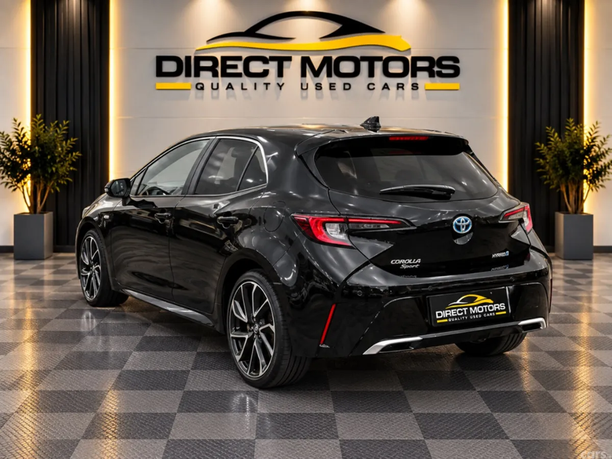 Toyota Corolla Hatchback, Petrol Hybrid, 2025, Blue