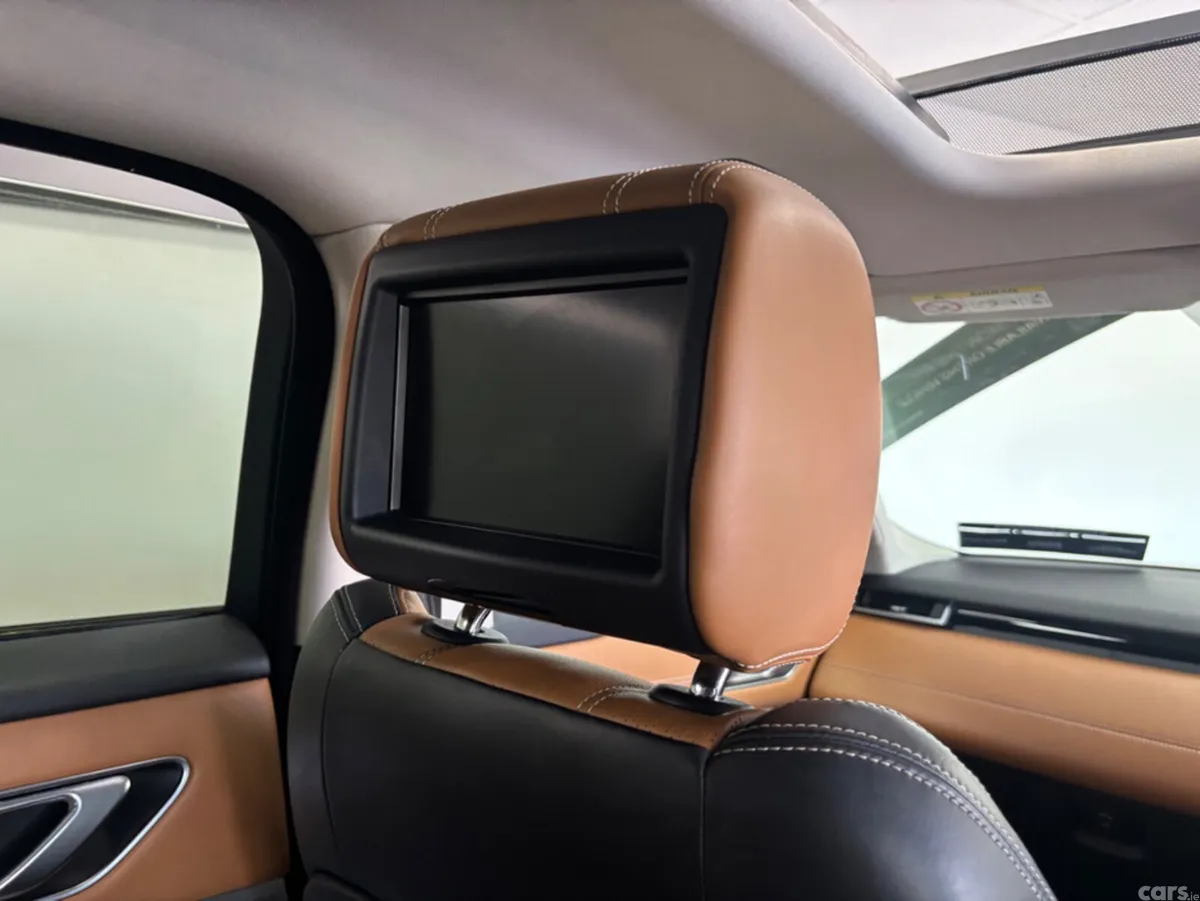 Land Rover Range Rover Velar SUV, Diesel, 2018, Brown