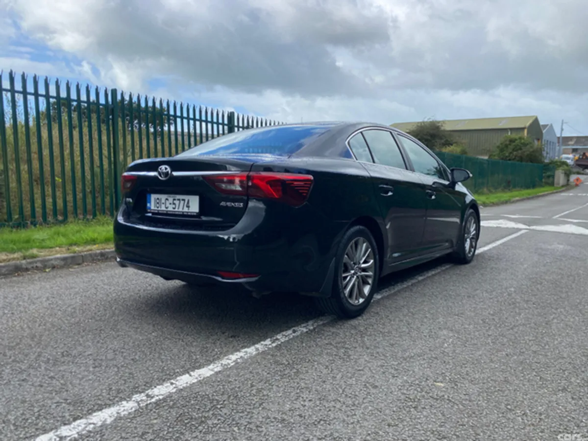 Toyota Avensis Saloon, Diesel, 2018, Black
