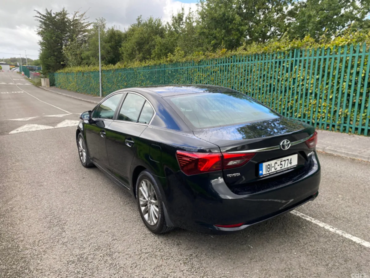 Toyota Avensis Saloon, Diesel, 2018, Black