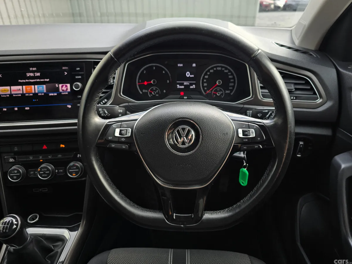 Volkswagen T-Roc SUV, Diesel, 2019, Grey