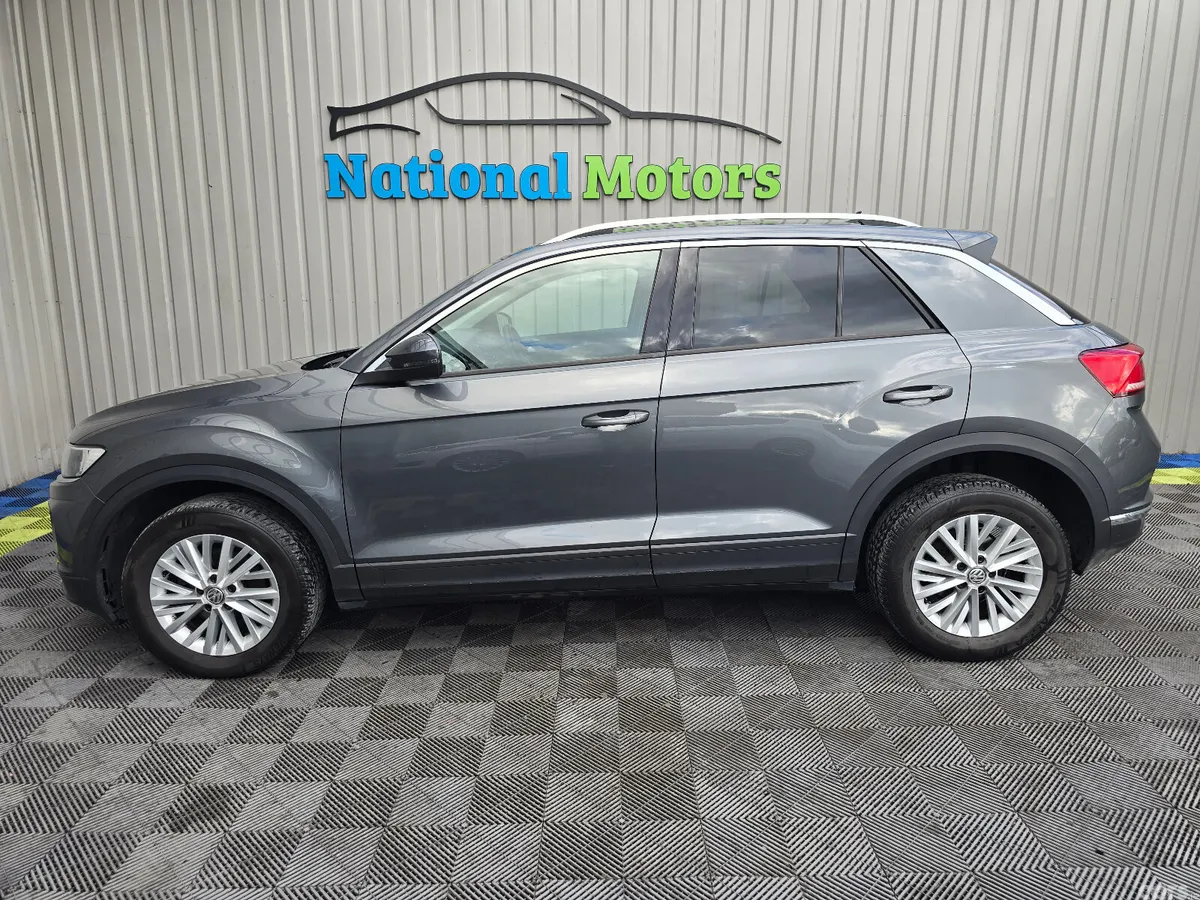 Volkswagen T-Roc SUV, Diesel, 2019, Grey