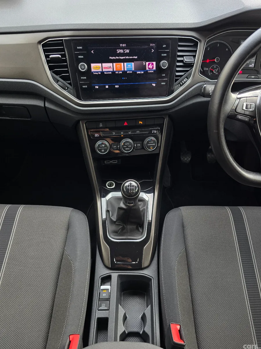 Volkswagen T-Roc SUV, Diesel, 2019, Grey