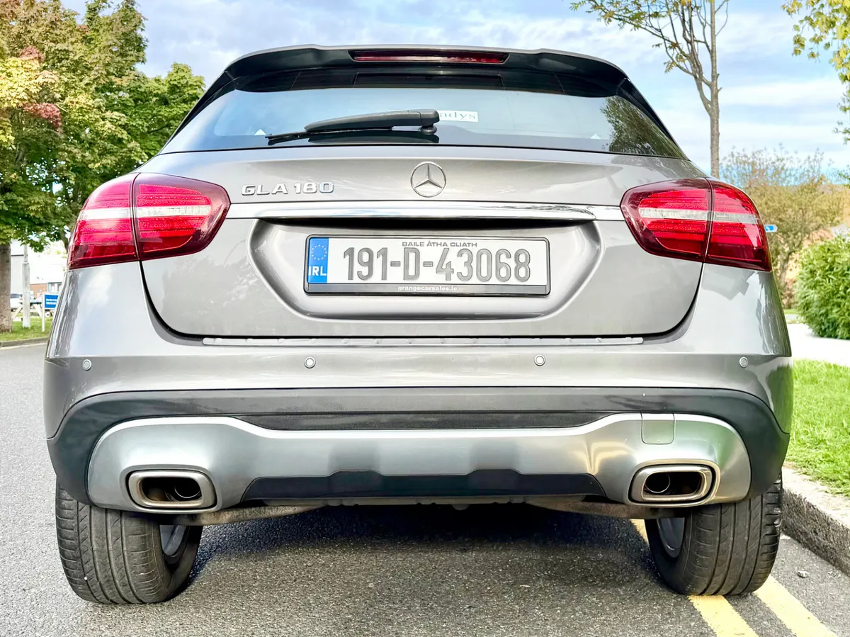 Mercedes-Benz GLA SUV, Petrol, 2019, Grey