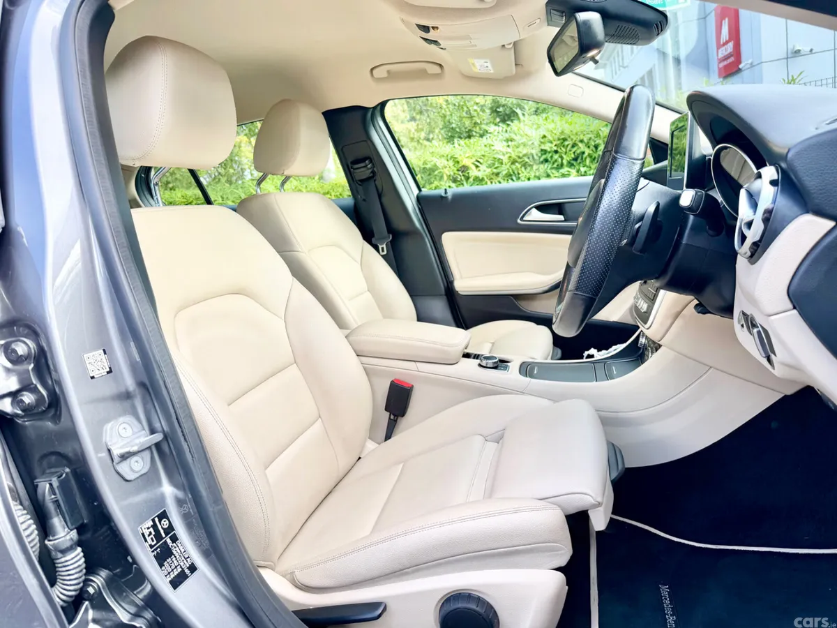 Mercedes-Benz GLA SUV, Petrol, 2019, Grey