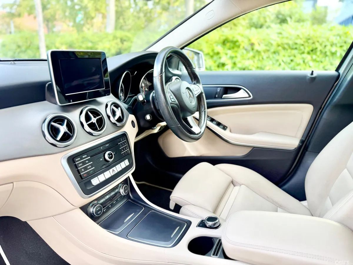 Mercedes-Benz GLA SUV, Petrol, 2019, Grey
