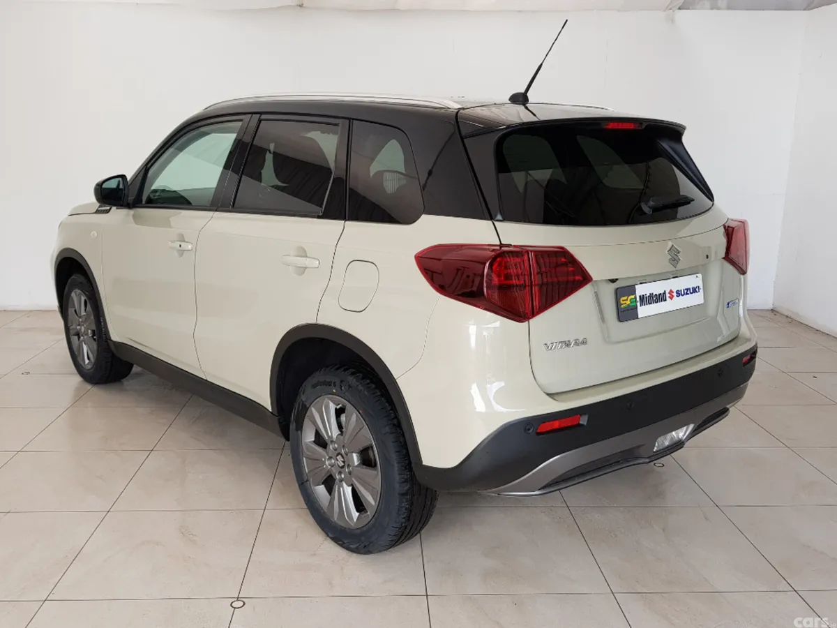 Suzuki Vitara SUV, Petrol Hybrid, 2027, Beige