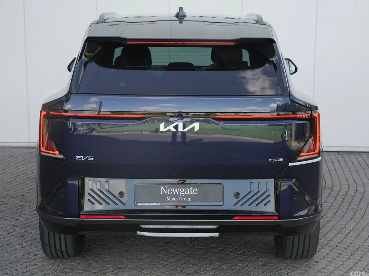 Kia EV5 SUV, Electric, 2027, Blue