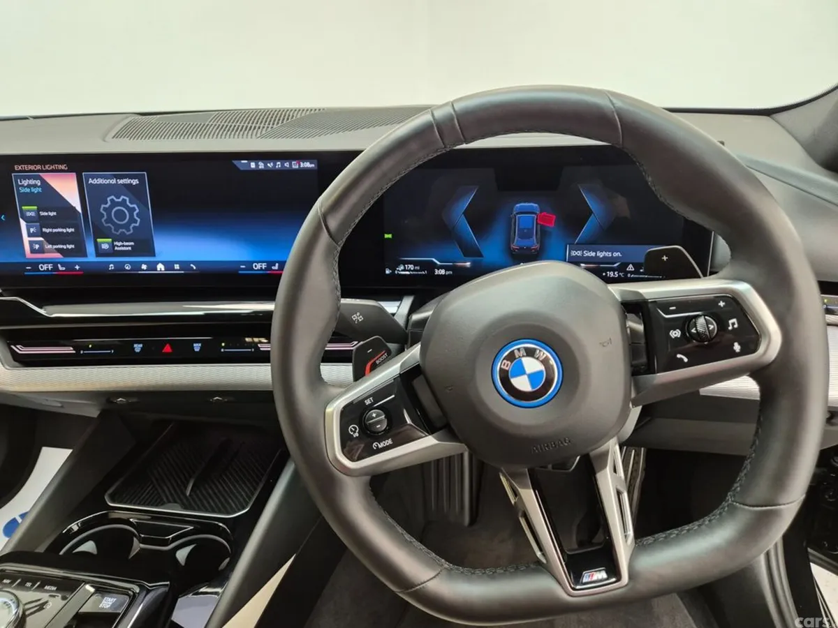 BMW 5-Series Estate, Petrol Plug-in Hybrid, 2025, Black