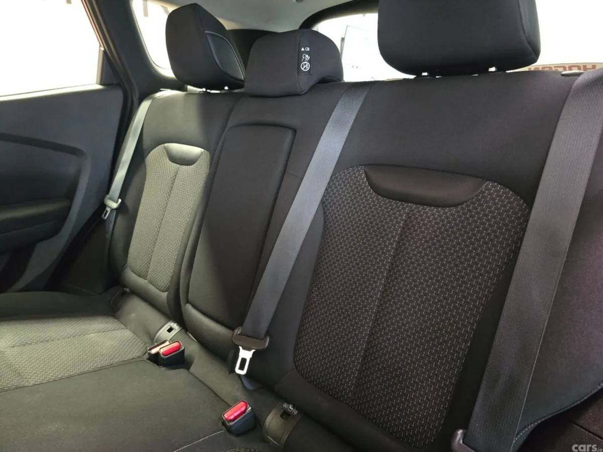 Renault Kadjar SUV, Petrol, 2022, Red
