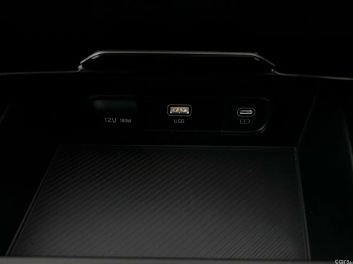 Kia Sportage SUV, Petrol Plug-in Hybrid, 2023, Black