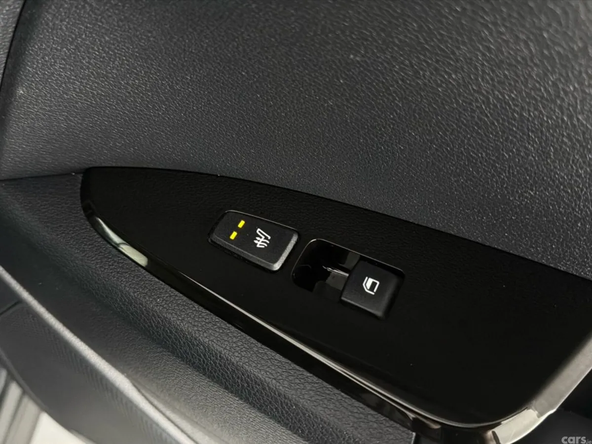 Kia Sportage SUV, Petrol Plug-in Hybrid, 2023, Black