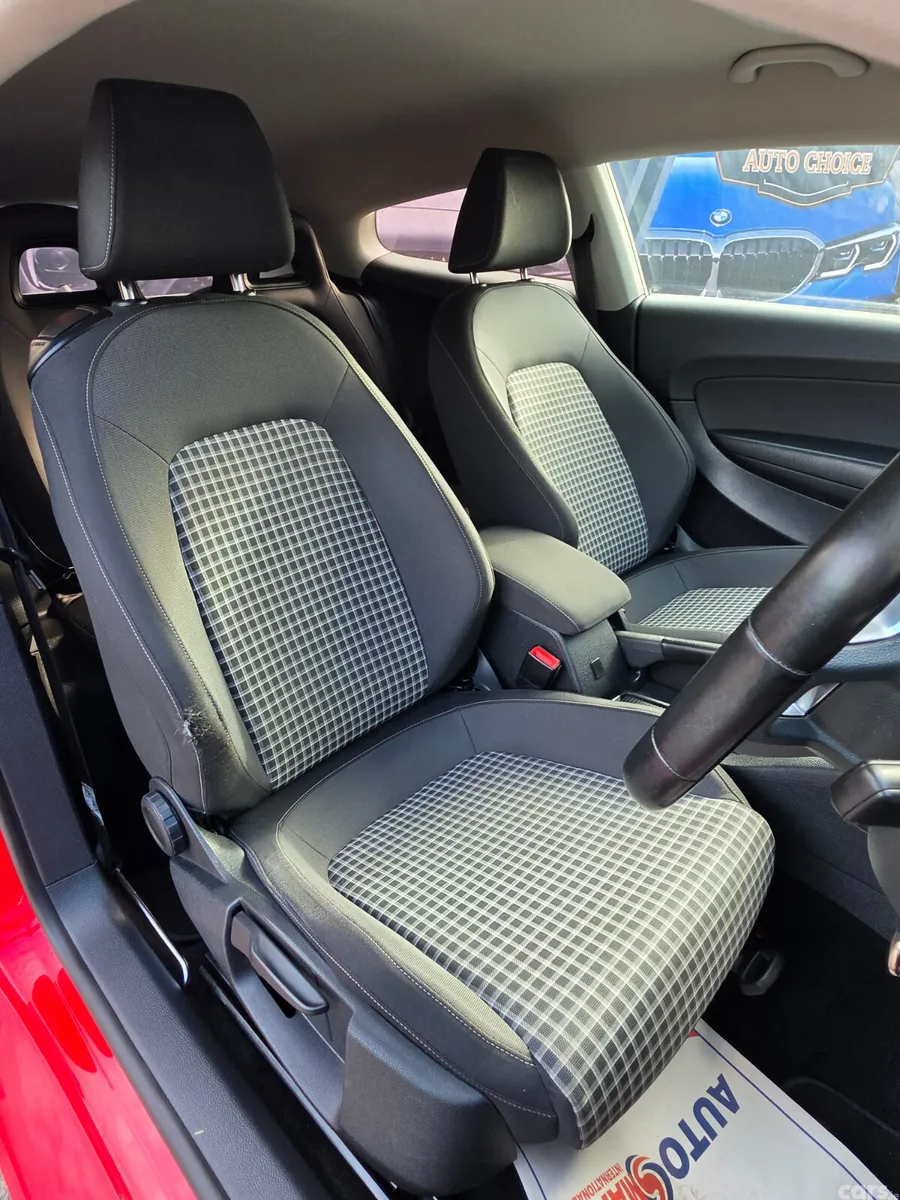 Volkswagen Scirocco Coupe, Petrol, 2017, Red