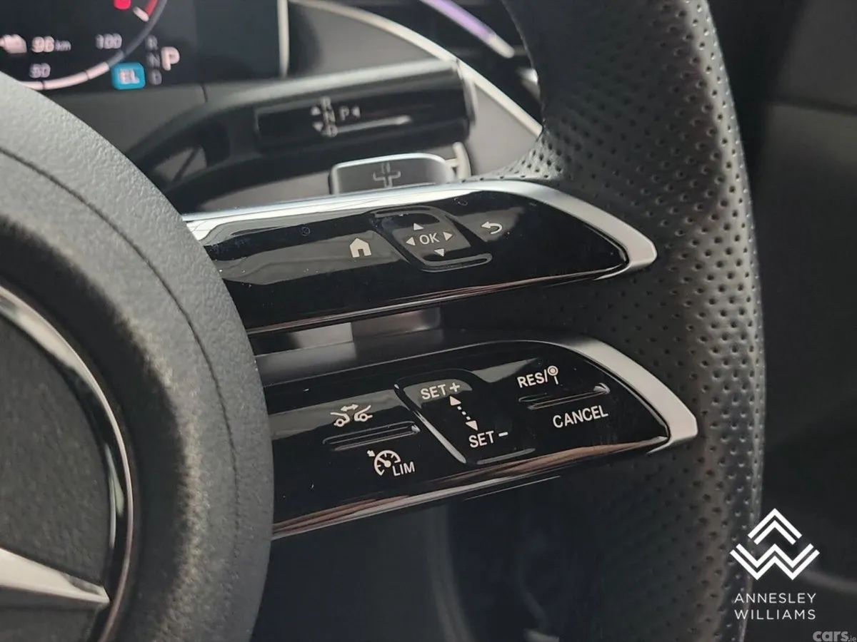Mercedes-Benz E-Class Saloon, Petrol Plug-in Hybrid, 2025, Blue