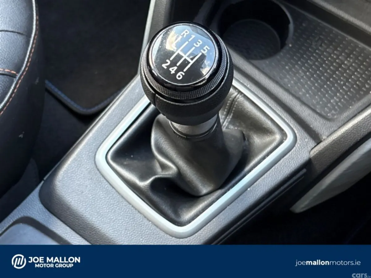 Dacia Duster SUV, Diesel, 2023, Grey