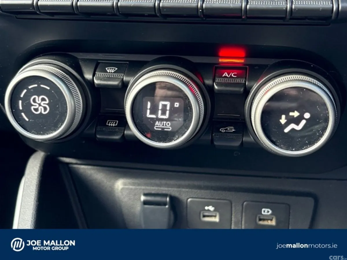 Dacia Duster SUV, Diesel, 2023, Grey