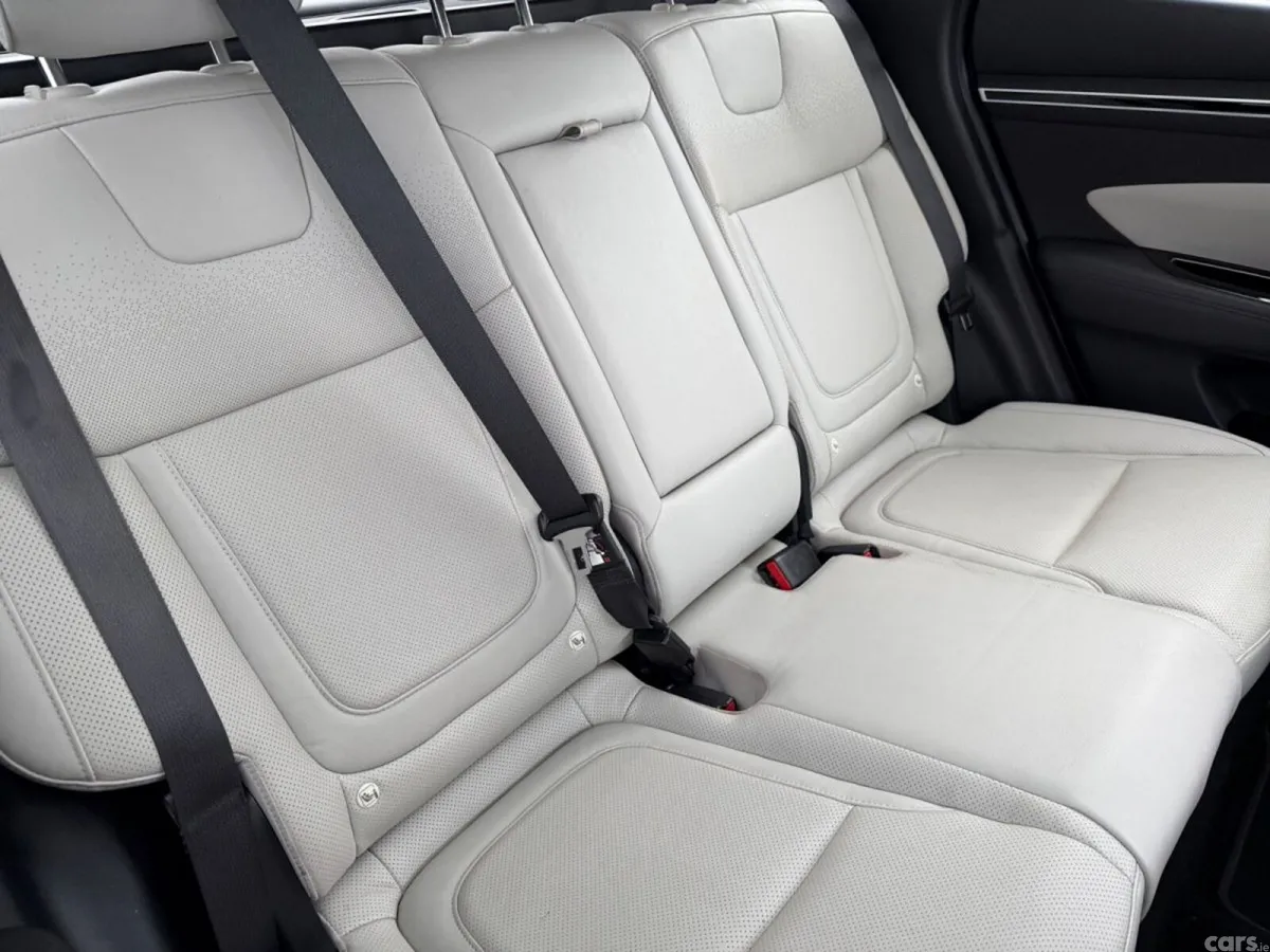 Hyundai Tucson SUV, Petrol Plug-in Hybrid, 2021, Grey