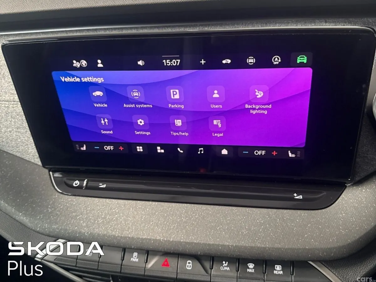 Skoda Octavia Saloon, Petrol Hybrid, 2025, Grey