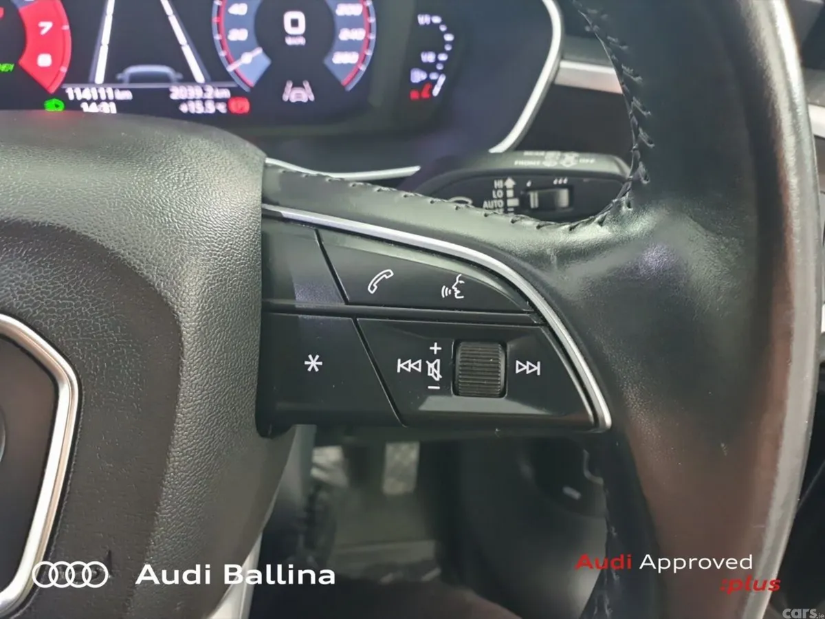 Audi Q3 SUV, Petrol, 2019, Blue