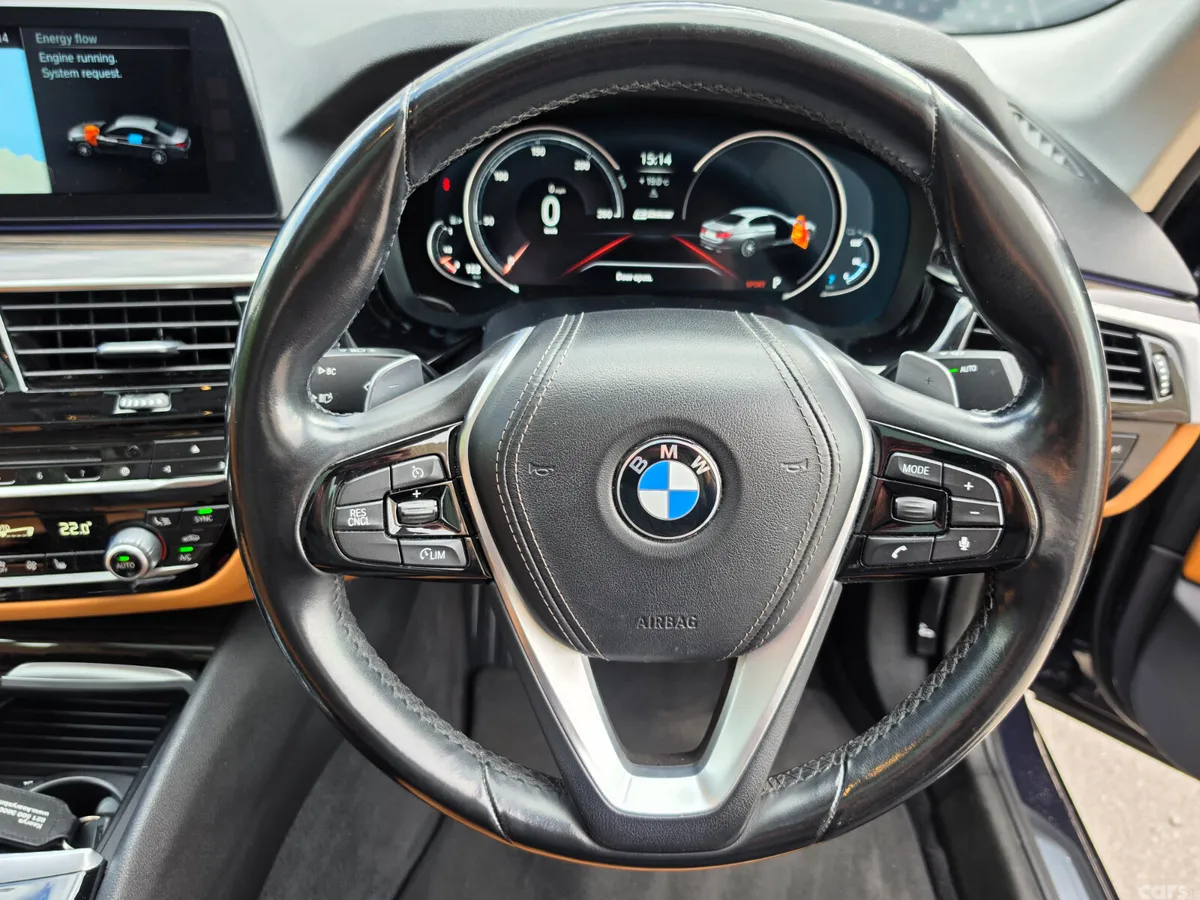 BMW 5-Series Saloon, Petrol Plug-in Hybrid, 2017, Blue