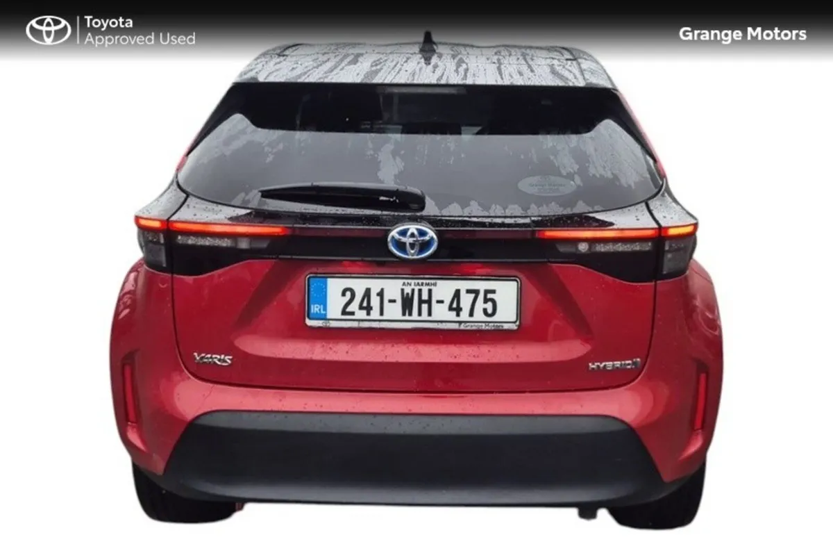 Toyota Yaris Cross Hatchback, Petrol Hybrid, 2024, Red