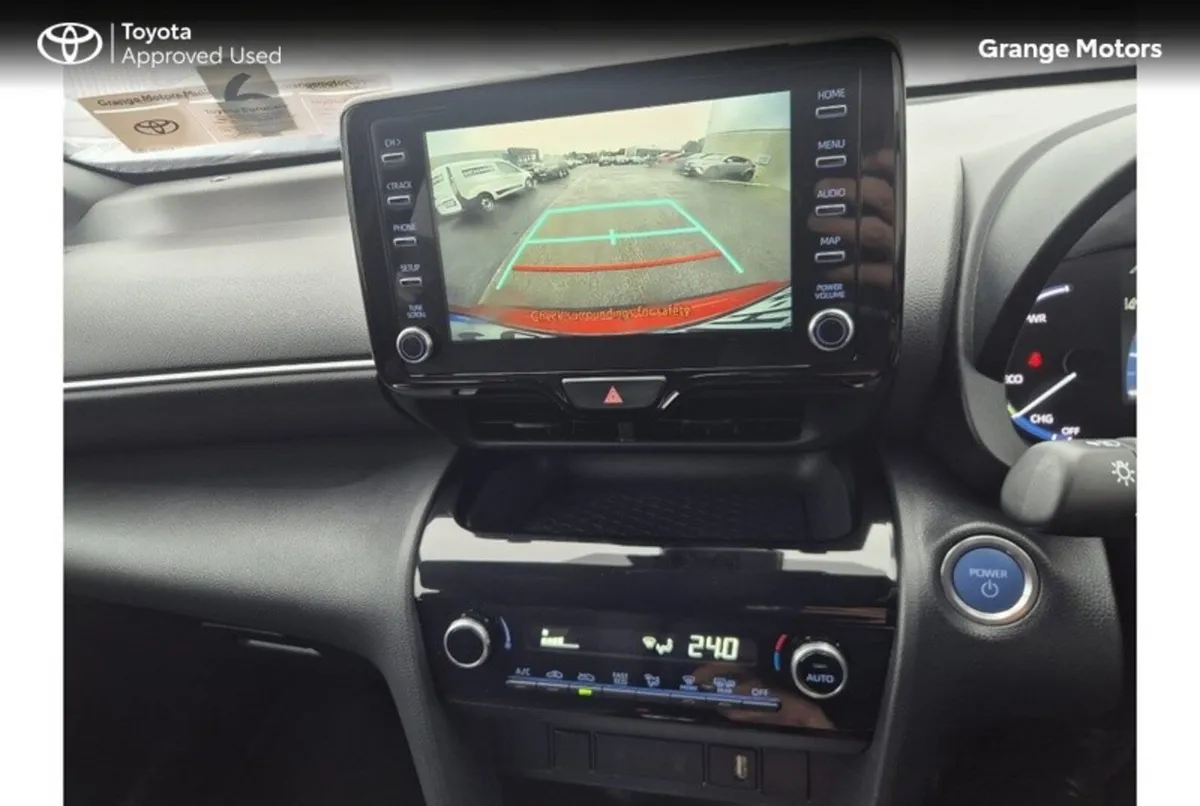 Toyota Yaris Cross Hatchback, Petrol Hybrid, 2024, Red
