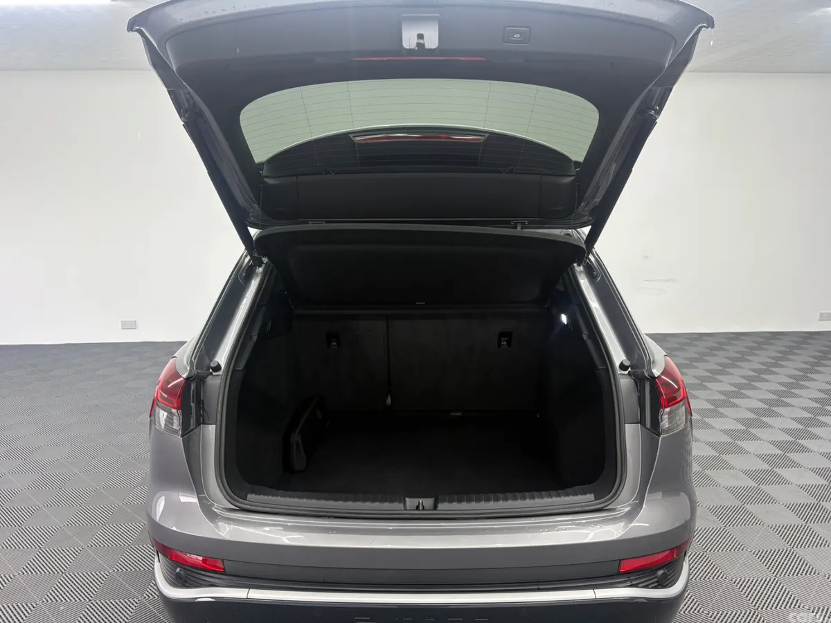 Audi Q4 e-tron Estate, Electric, 2023, Grey