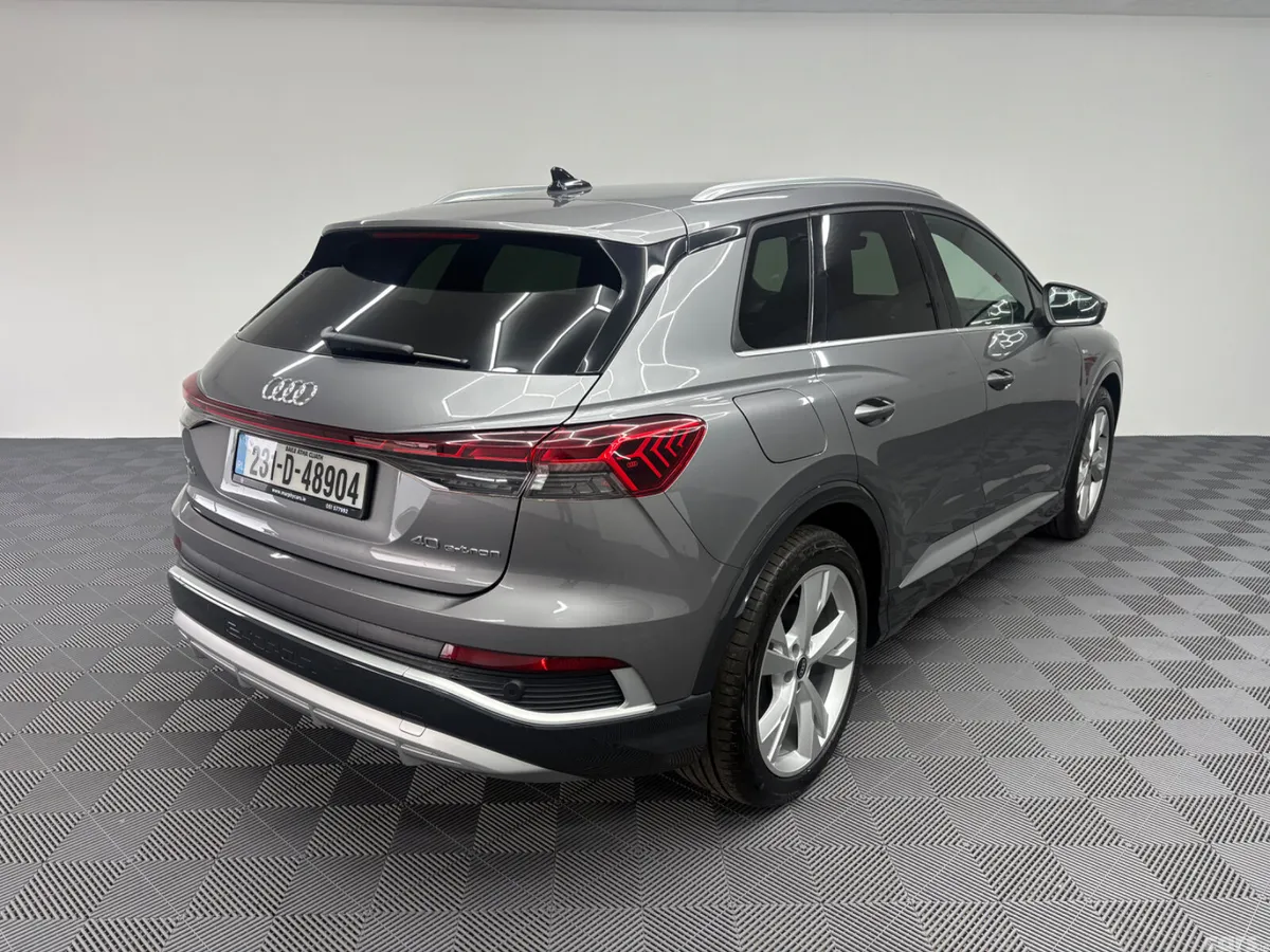 Audi Q4 e-tron Estate, Electric, 2023, Grey