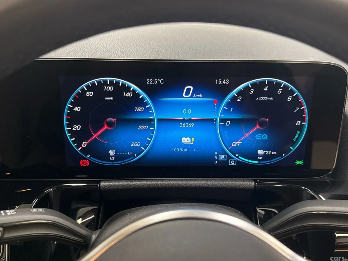 Mercedes-Benz GLA SUV, Petrol Plug-in Hybrid, 2023, Blue