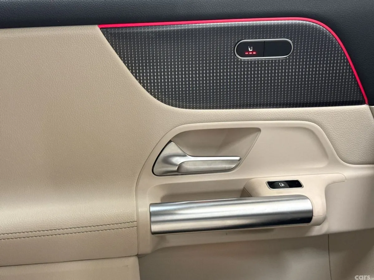 Mercedes-Benz GLA SUV, Petrol Plug-in Hybrid, 2023, Blue