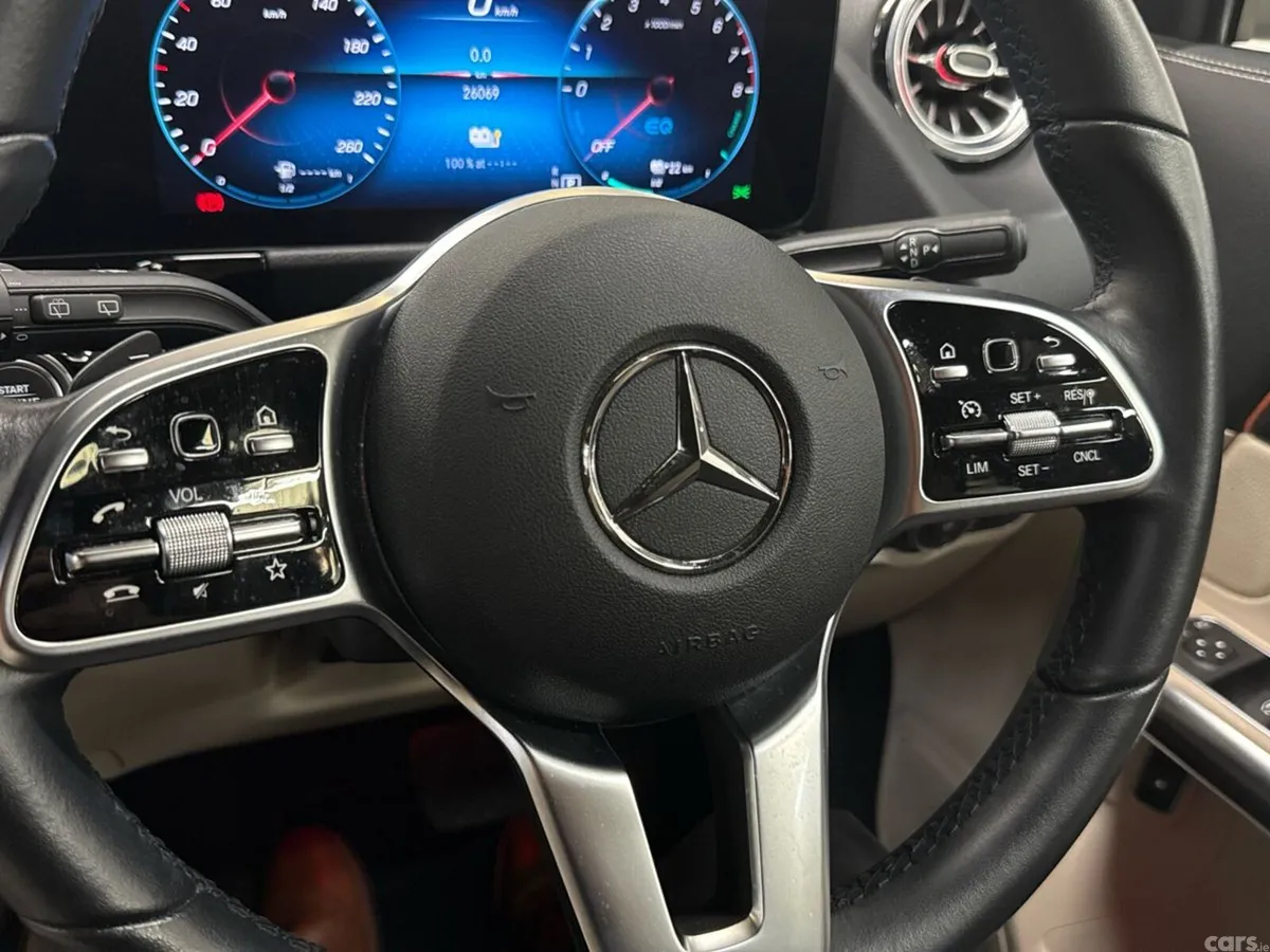 Mercedes-Benz GLA SUV, Petrol Plug-in Hybrid, 2023, Blue