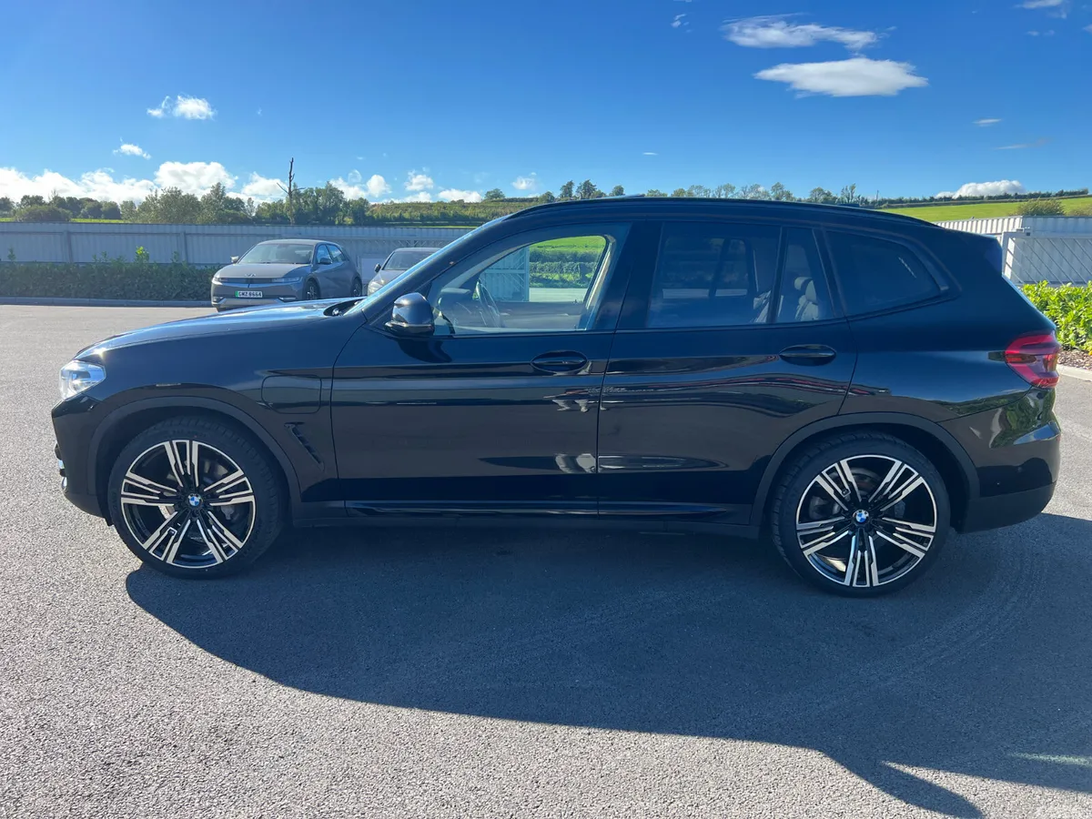 BMW X3 SUV, Petrol Plug-in Hybrid, 2021, Black